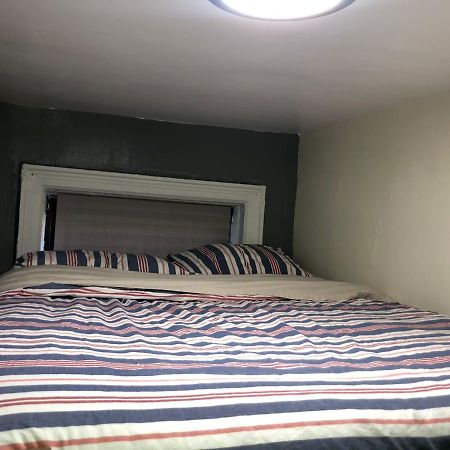 Private Room In A Shared Apartment 15 Minutes To Times Square! 뉴욕 외부 사진