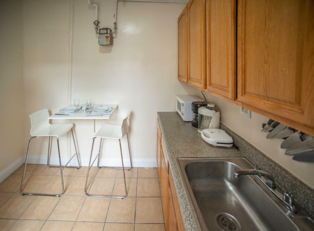 Private Room In A Shared Apartment 15 Minutes To Times Square! 뉴욕 외부 사진